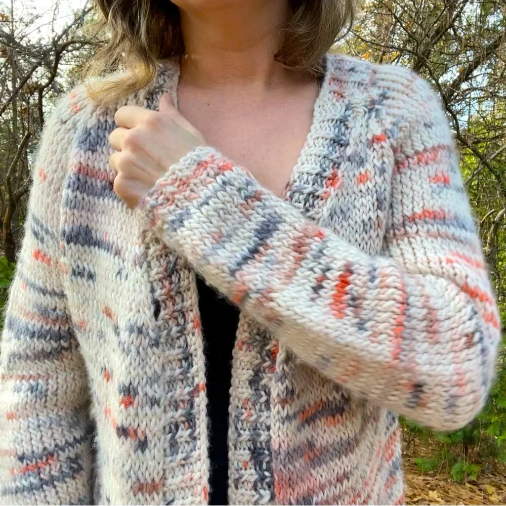100% Wool Handknit Cardigan size medium in color Colorado - Picture 2 of 9